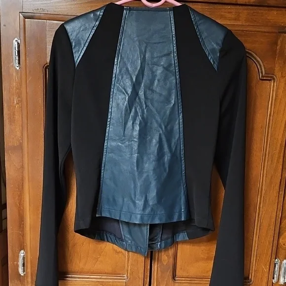 Entry Women's Biker Jacket in Black and Blue Green Faux Leather - Picture 3 of 4